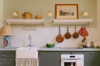 Theresa Suites - 8