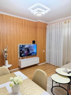 Ideal Location near Blloku Apartment - 0