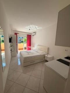 LIS Sunset Apartment - 5