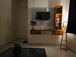 Modern 1BHK 301 Financial District VK Homestays - 4