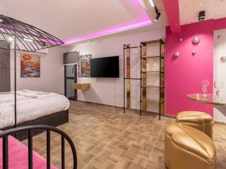Romantic Jacuzzi Studio 5 Min CaiAirport selfcheck - 4