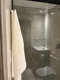 Equipetrol Premier Suite - 4