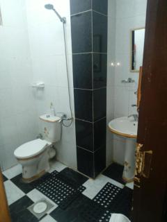 whole apartment with one bedroom - 8