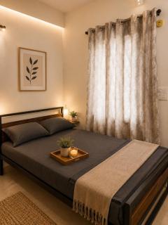 Cozy studio near hebbal with kitchen - 2