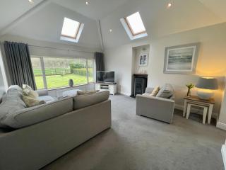 Ivy House - 3