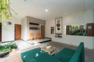 Urbanview Java Living Sigura Gura - 6