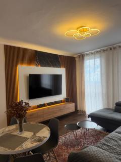 Luxury Stay in Krujë Center - 1