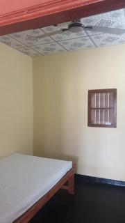 Point Pedro-SeaView Retreat-5Min Walk to the Beach - 6