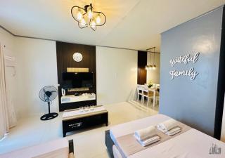 Puerto Princesa Resort-type Condo best for Group Near City Center, FREE Pool, FREE Gym, FREE Parking - B1 7KunziteB - 4