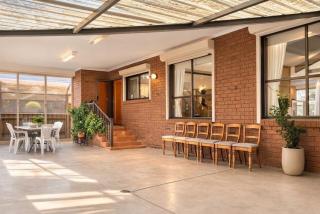Comfortable 4BR Home Perfect for Families - 6