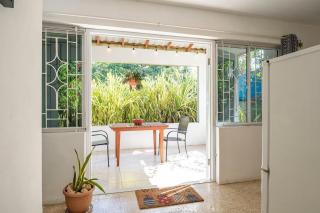 Ginger Mango Garden Cottage - Beach-5min Drive, 1 hr Montego Bay, 25 mins Ocho Rios - 5