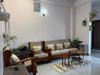 Traveller's Haven Airport Homestay - 5