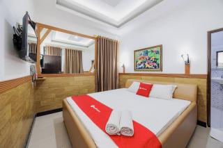 RedDoorz at Alvaro Butik Hotel Citeko Puncak - 0