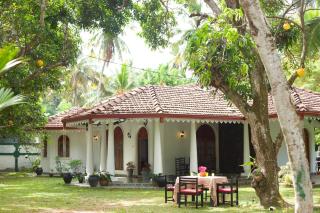 La Ceylon Transit Villa - 2