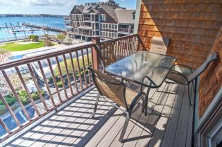Newport Harbor Vacation Resort Stay- 2bd- 2bath - 0