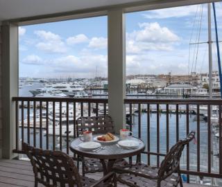 Newport Harbor Vacation Resort Stay- 2bd- 2bath - 8