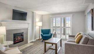Newport Harbor Vacation Resort Stay- 2bd- 2bath - 6