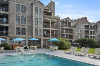 Newport Harbor Vacation Resort Stay- 2bd- 2bath - 1