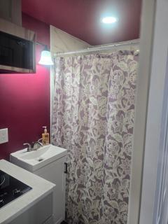 Modern Private Studio Suite - 5