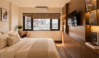 Cozy City View Studio near Bach Mai Hospital - 6