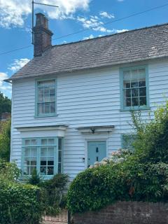 'Winton' cottage - 8