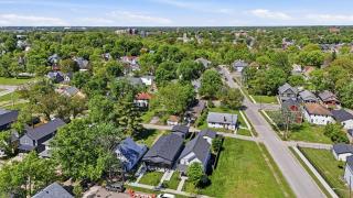 Designer Home Near Downtown Indy & Mass Ave - 7