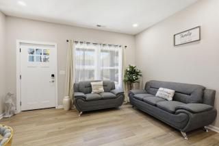 Designer Home Near Downtown Indy & Mass Ave - 3