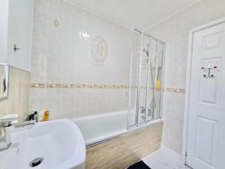 Room 3 Shared House in Bootle - 1