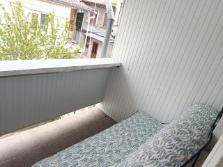 1 Уютные кабинки в центре - 2