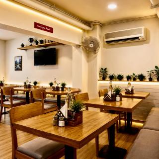 Hotel Peridot with Free Airport Pickup - 2