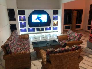 Carole's Villa at Baie Des Milliardaires-Abidjan- CI - 3