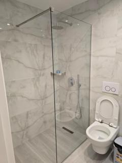 Husi Hotel - 2