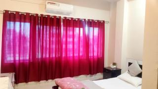 Hotel Crown Kakarvitta - 2