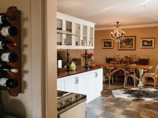 Tranquility-Ukuthula Game Farm Guesthouse with Hot Tub - 2