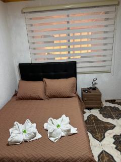 Apartamento con balcón "Las Quintas" Piso 3 - 2