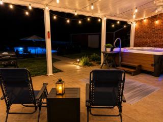 Country Getaway with Pool, Hot Tub, Star Wars Movie & Game Rooms! - 8