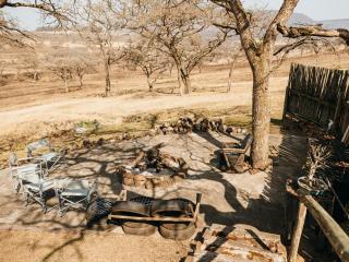 Tranquility-Ukuthula Game Farm Guesthouse with Hot Tub - 4