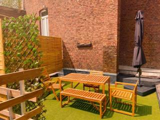 Residence Royal Sélys, City-Center - Bike Parking and Outdoor - 8