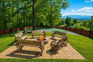 Deer Lodge Putt, Play & Take in the Views - 9