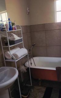 Ukuthula Guest house - 9