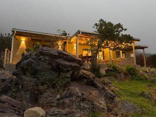Stonehedge Cottages - 9
