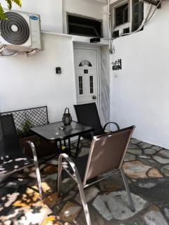 Grey Studio - 3