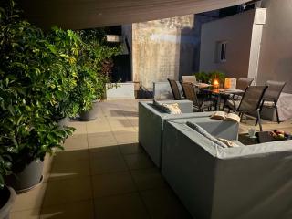 Cozy Central Patras Apartment with Large Private Terrace - 7
