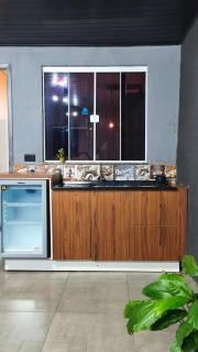Casa com área de lazer ideal para família e amigos - 1