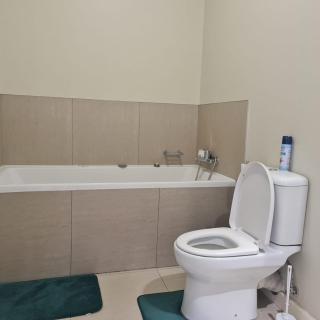 Modern 2-Bedroom Apartment in Windhoek - 4