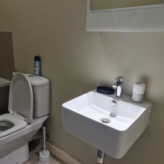 Modern 2-Bedroom Apartment in Windhoek - 3