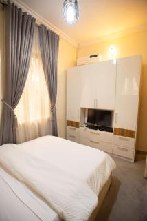 Premium 2BR 2 and half bath Luxury Apartment - 6
