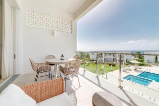 Chic Poolside Condo with Ocean Views - 0