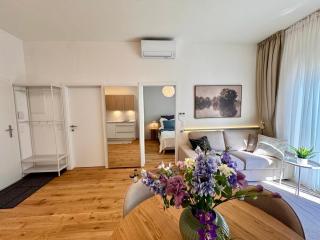 Vienna Garden Suites Waltz Terrace and AC - 6
