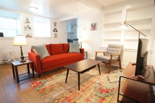 1BR-Capitol Hill Corner Retreat - 1